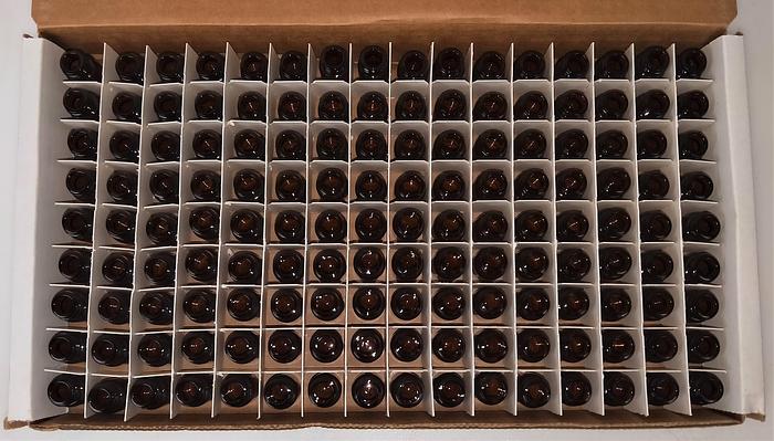 New Open Box Sci-Spec B75962 Amber Vials Without Caps - 15x26mm (Box of 144)