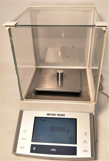 Used Mettler Toledo XS603SDR Delta-Range Analytical Balance (120g x 0.0001g / 610g x 0.001g)